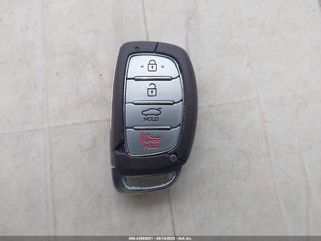 KMHD84LF3HU299288 Hyundai 2017