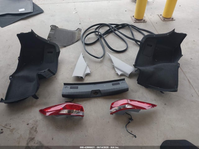 KMHD84LF3HU299288 Hyundai 2017