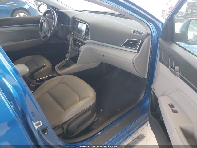 KMHD84LF3HU299288 Hyundai 2017