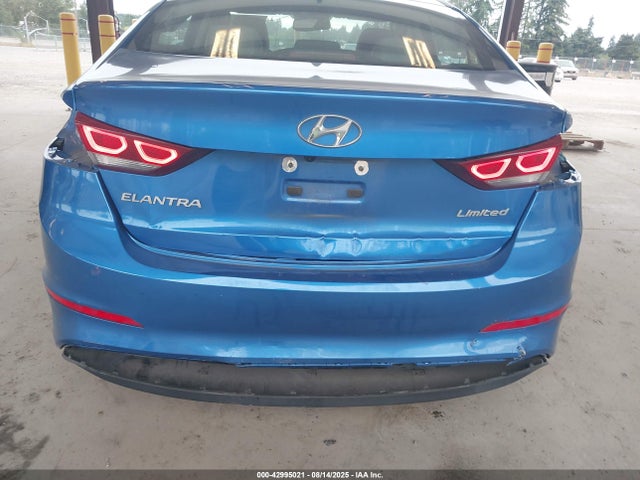 KMHD84LF3HU299288 Hyundai 2017