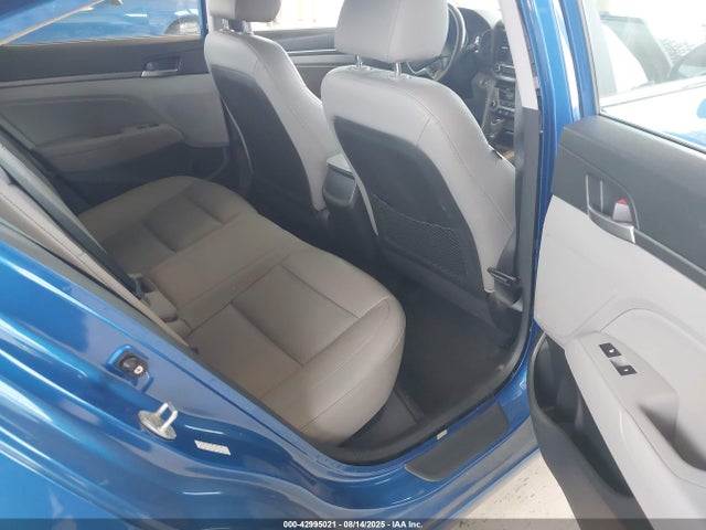 KMHD84LF3HU299288 Hyundai 2017