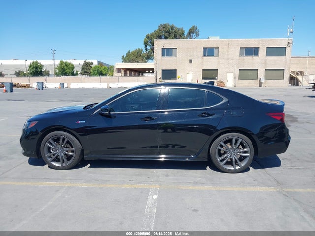 Acura j35y6 2018 19UUB2F60JA007594 Image 14