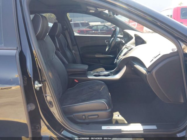 2018 ACURA TLX 19UUB2F60JA007594 Photo 4
