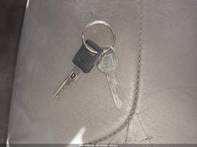 1998 CADILLAC DEVILLE 1G6KF5498WU759772 Photo 10