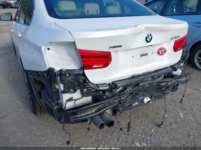 WBA8D9G37HNU65768 BMW 330I