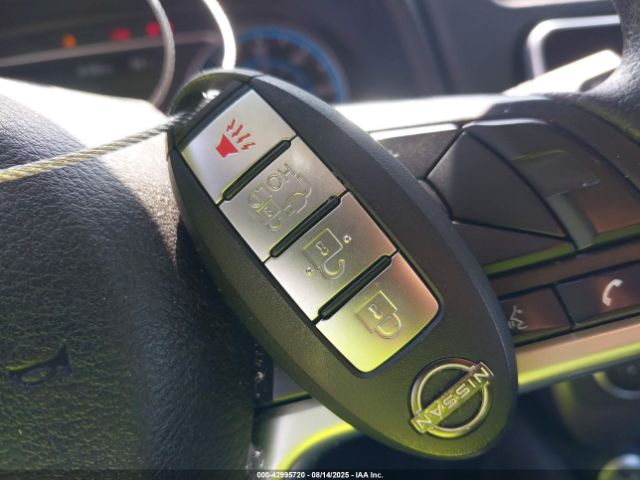 2023 NISSAN LEAF 1N4AZ1BV1PC557622 Photo 10