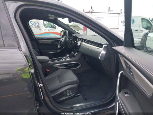 2025 JAGUAR F-PACE SADCT2EX8SA748213 Photo 4
