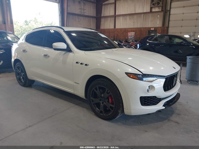 42995863 :رقم المزاد ، ZN661YUS0JX284352 vin ، 2018 Maserati Levante S Gransport مزاد بيع