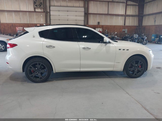 42995863 :رقم المزاد ، ZN661YUS0JX284352 vin ، 2018 Maserati Levante S Gransport مزاد بيع