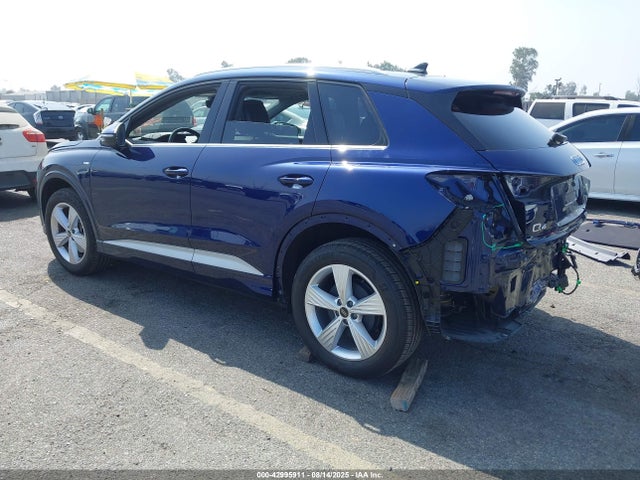 2023 AUDI Q4 E-TRON WA1L2BFZ0PP051177 Photo 2