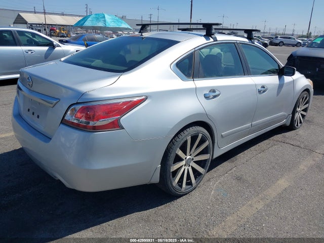 Nissan 2014 2014 1N4AL3AP2EC298572 Image 4