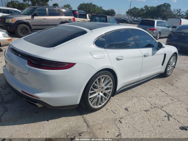 2018 PORSCHE PANAMERA WP0AA2A74JL104046 Photo 3