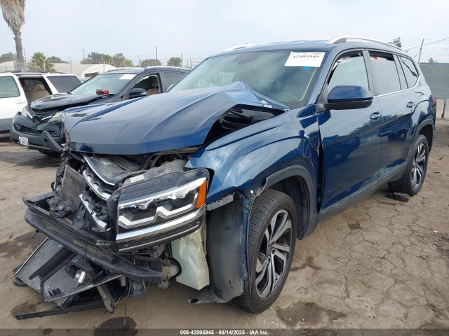 1V2AP2CA4KC587593 Volkswagen tsi