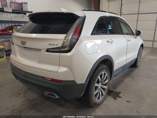 2019 CADILLAC XT4 1GYFZER41KF171708 Photo 3