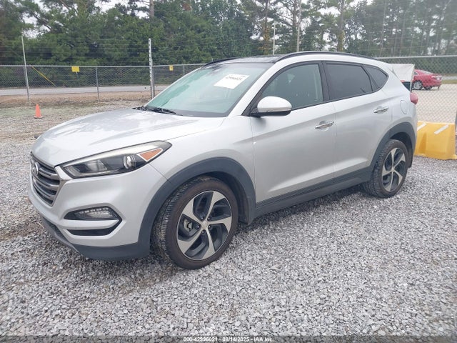 Hyundai 2016 2016 KM8J33A24GU256038 Image 2