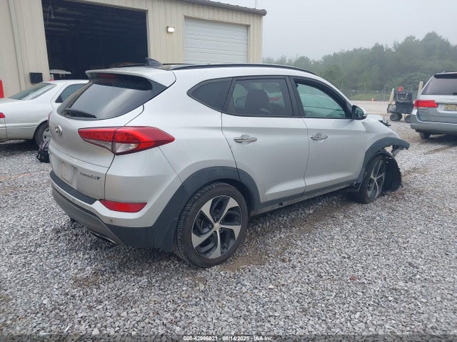 Hyundai 2016 2016 KM8J33A24GU256038 Image 4