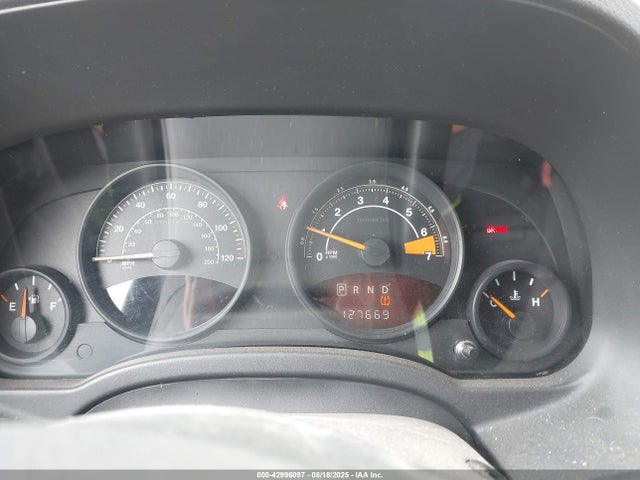 1C4NJDBB6ED586261 Jeep 2014