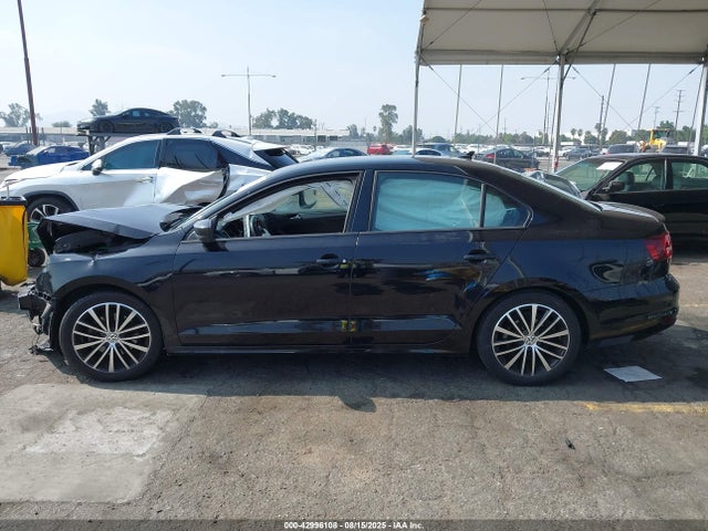 3VWD17AJ5HM288909 Volkswagen 1.8 tsi