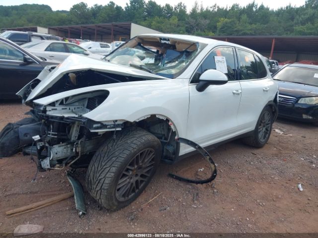 2014 PORSCHE CAYENNE WP1AA2A23ELA07154 Photo 1