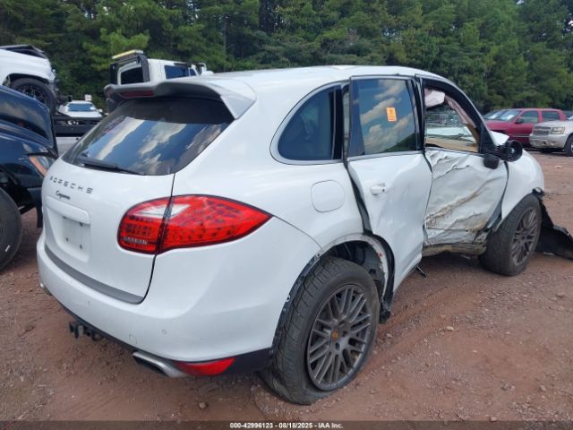 2014 PORSCHE CAYENNE WP1AA2A23ELA07154 Photo 3