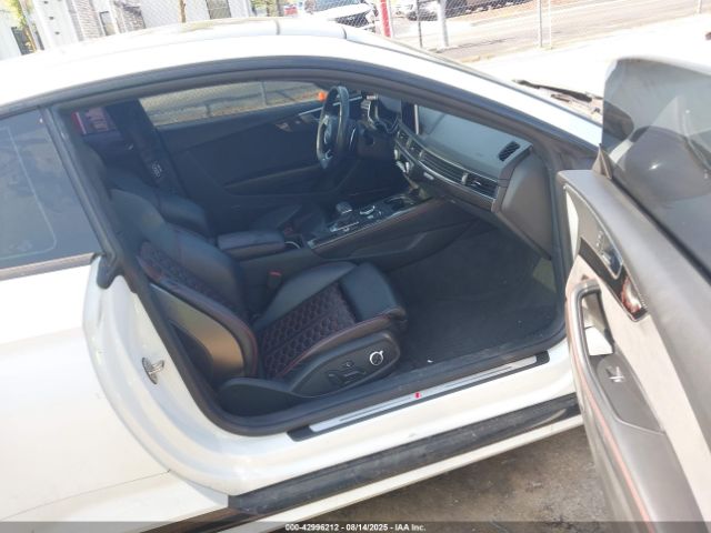 2018 AUDI RS 5 WUAPWAF54JA902140 Photo 4