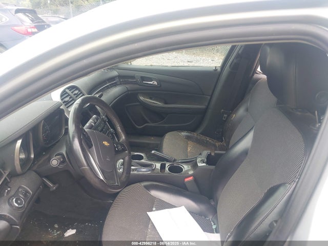 Chevrolet lkw 2014 1G11E5SL3EU131801 Image 5