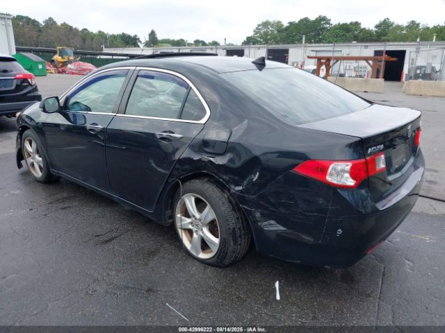 2010 ACURA TSX JH4CU2F69AC019976 Photo 2