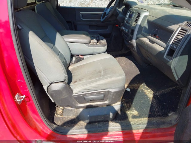 3C6JR7AT8GG184046 RAM 1500