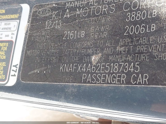 KIA 2014 2014 KNAFX4A62E5187345 Image 9