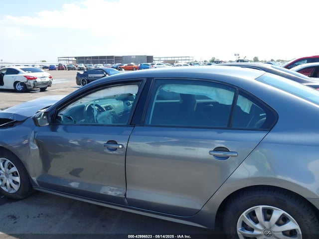 3VW2K7AJ6EM249469 Volkswagen Jetta