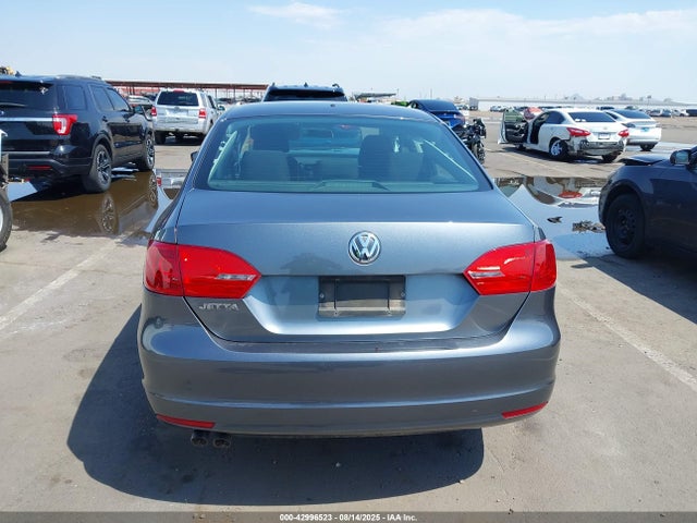 3VW2K7AJ6EM249469 Volkswagen Jetta