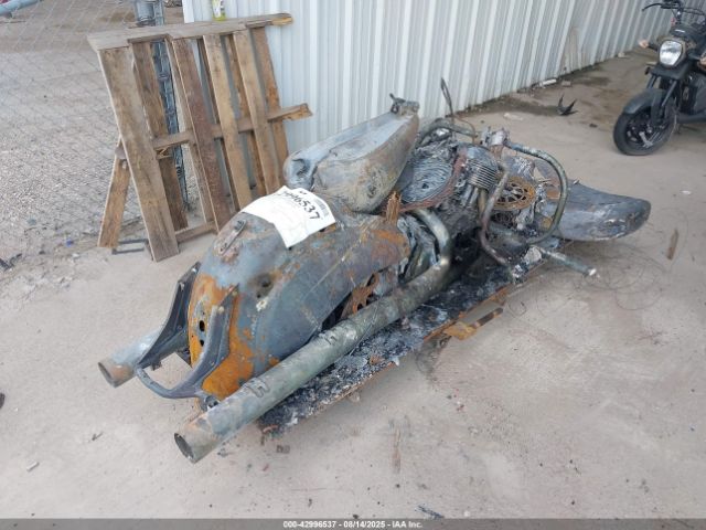 2018 INDIAN MOTORCYCLE CO. CHIEFTAIN 56KTFAAA8J3361852 Photo 3