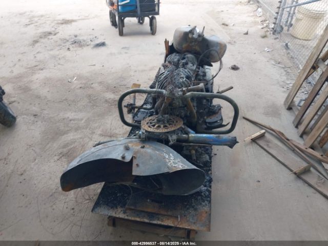 2018 INDIAN MOTORCYCLE CO. CHIEFTAIN 56KTFAAA8J3361852 Photo 4