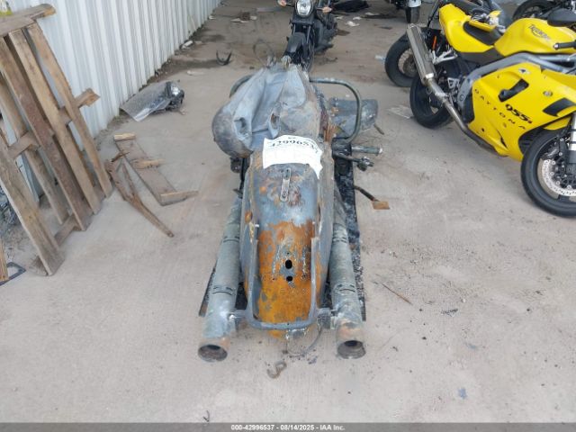 2018 INDIAN MOTORCYCLE CO. CHIEFTAIN 56KTFAAA8J3361852 Photo 5