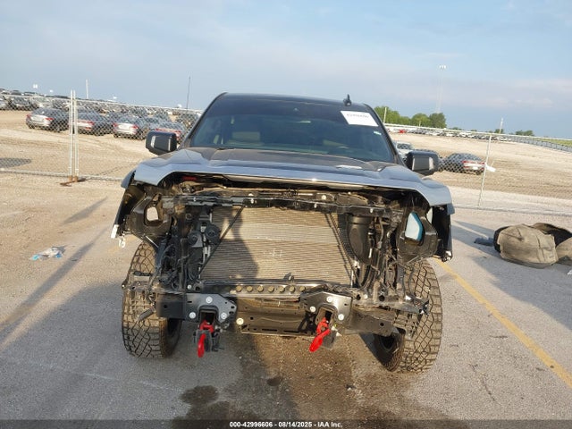 1GTPUEEL7NZ544856 GMC l87