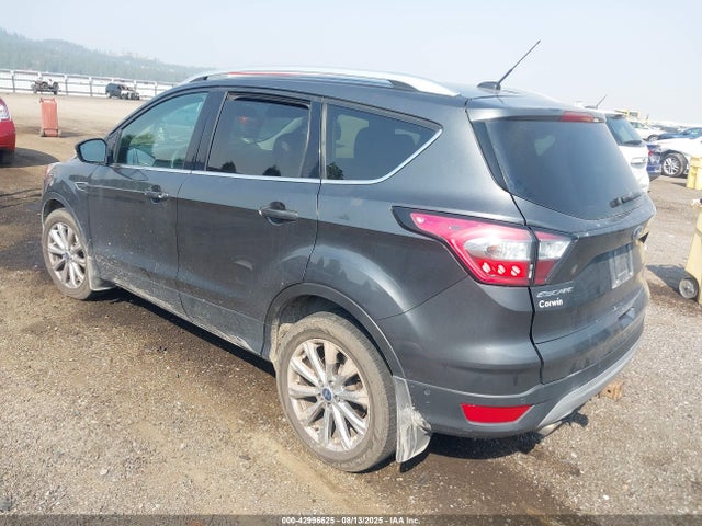 1FMCU9J92HUD22223 Ford Escape