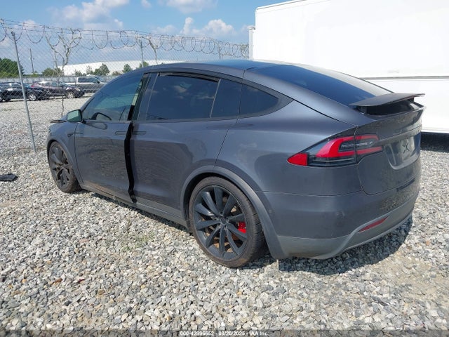 2020 TESLA MODEL X 5YJXCDE4XLF281576 Photo 2