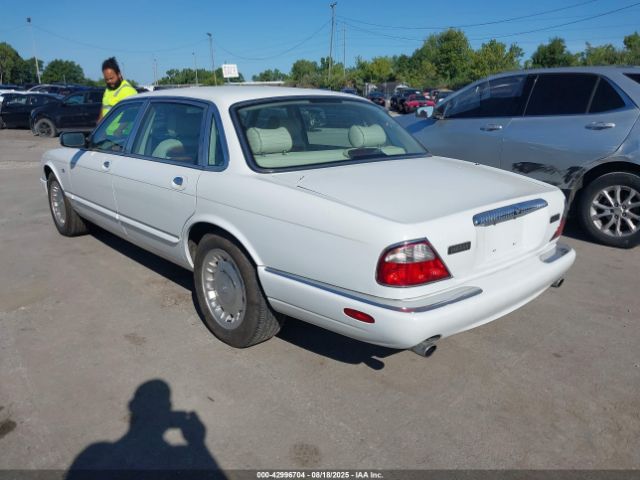 2000 JAGUAR XJ8 SAJDA24C0YLF14668 Photo 2