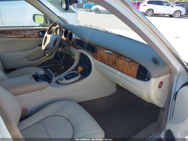 2000 JAGUAR XJ8 SAJDA24C0YLF14668 Photo 4