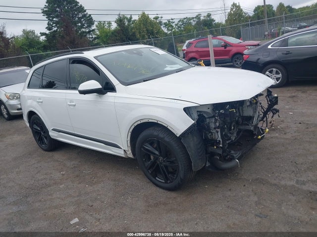 2021 AUDI Q7 WA1LJAF71MD017421 Photo 0