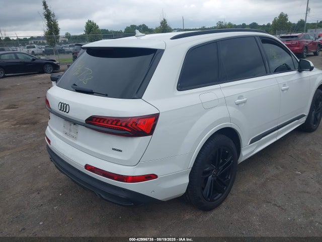 2021 AUDI Q7 WA1LJAF71MD017421 Photo 3