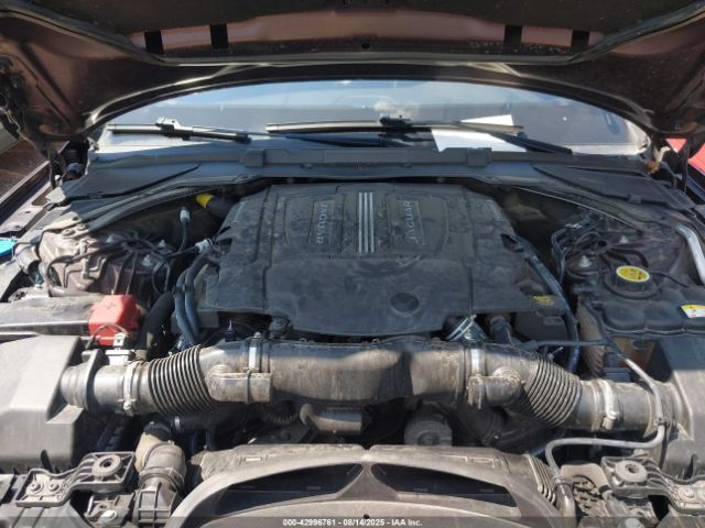 2016 JAGUAR XF SAJBL4BV3GCY13326 Photo 9