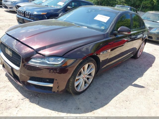 2016 JAGUAR XF SAJBL4BV3GCY13326 Photo 1
