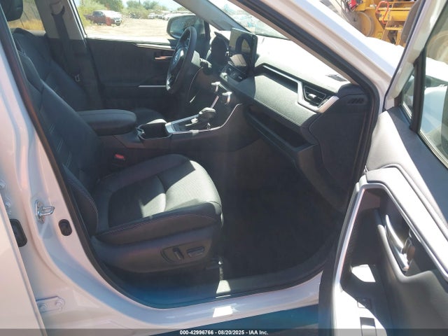 2T3Y1RFV0RW333931 Toyota a25a-fks