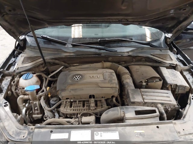 1VWGT7A32HC049862 Volkswagen tsi