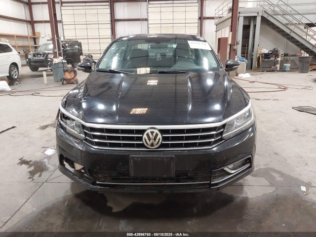 1VWGT7A32HC049862 Volkswagen tsi