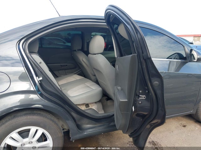 Chevrolet lwe 2015 1G1JC5SG3F4134482 Image 8