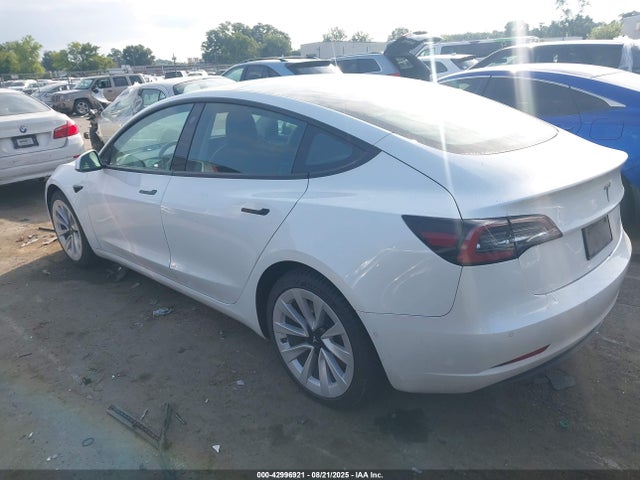 5YJ3E1EBXNF126938 Tesla MODEL 3