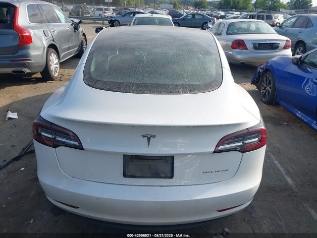5YJ3E1EBXNF126938 Tesla MODEL 3