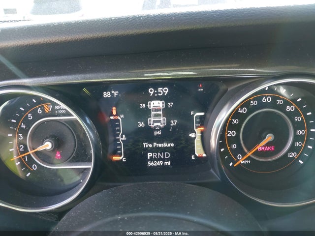 1C4HJXDG1KW632621 Jeep Wrangler
